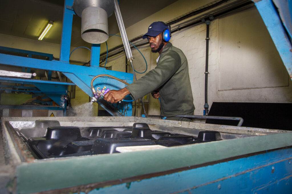 Vacuum forming-Plastic Fabrication & Welding